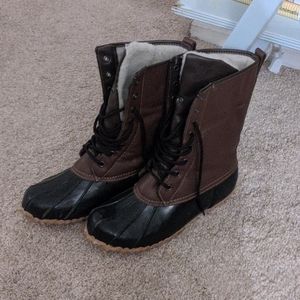 Sporto Delinda Duck Boots Size 10